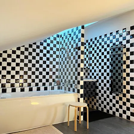 Apartment Sur Le Port Vue