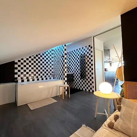 Apartment Sur Le Port Vue
